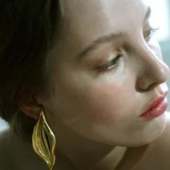 Anissa Kermiche Boucles D'Oreilles Mme Connie Lingus