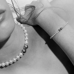 Anissa Kermiche Collier Titiller