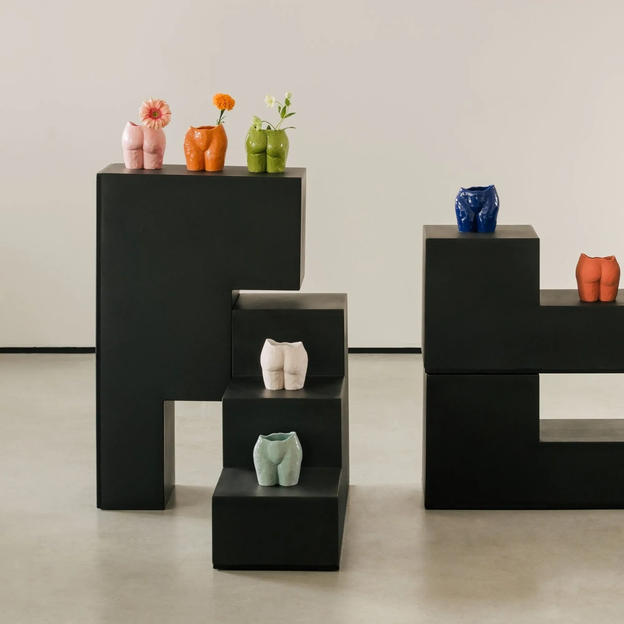 Anissa Kermiche Pot Popotin (Rose Bebe)