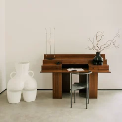 Anissa Kermiche Vase Avec Poignees D'Amour (Noir)